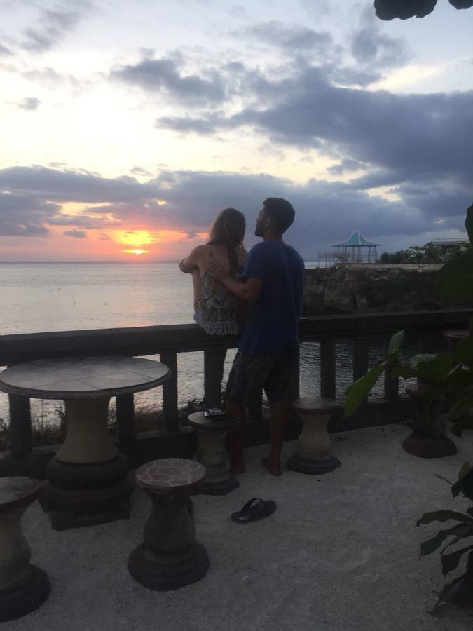 Dodol Lembongan Cliff Sunset Hotel Exterior photo