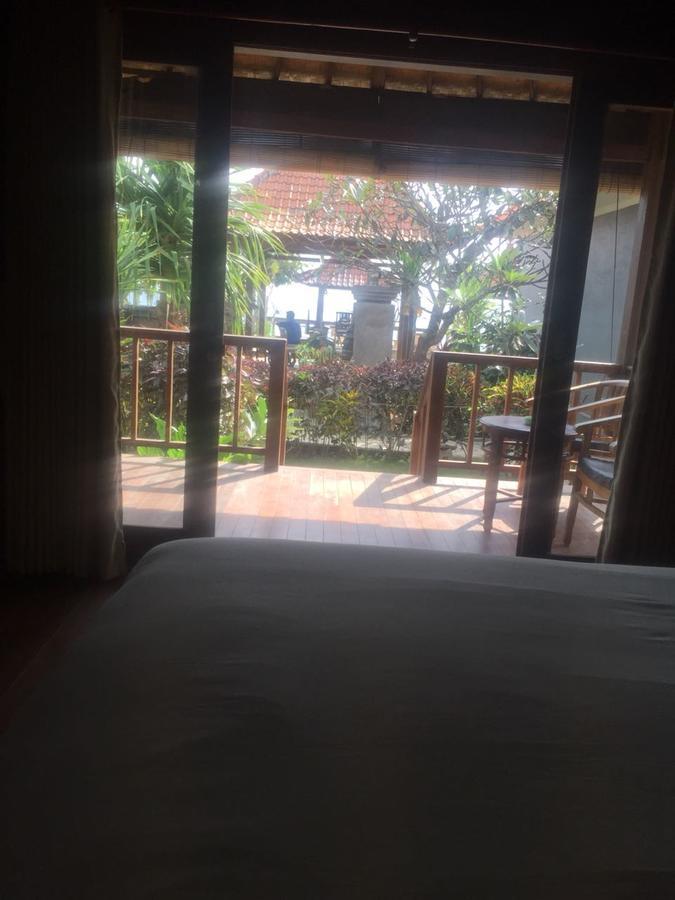 Dodol Lembongan Cliff Sunset Hotel Exterior photo