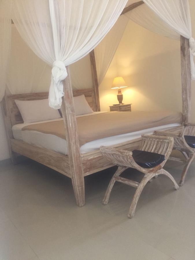 Dodol Lembongan Cliff Sunset Hotel Exterior photo