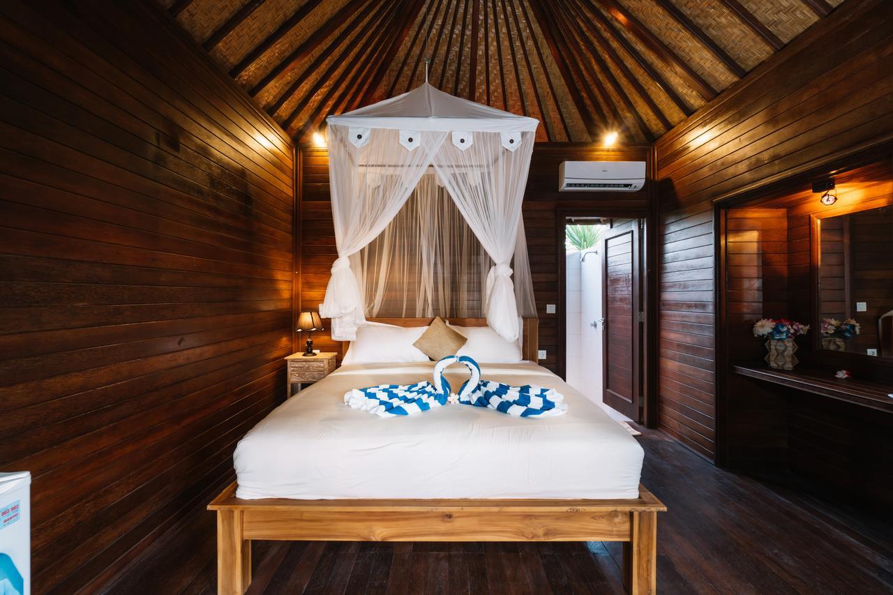 Dodol Lembongan Cliff Sunset Hotel Exterior photo