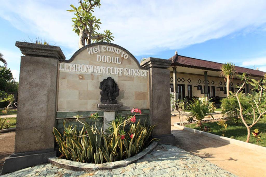 Dodol Lembongan Cliff Sunset Hotel Exterior photo